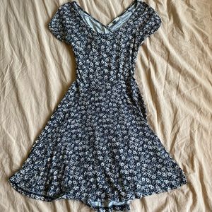 CRISS CROSS OPEN BACK DRESS